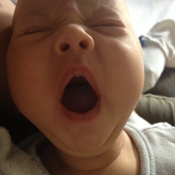 Baby schläft unruhig