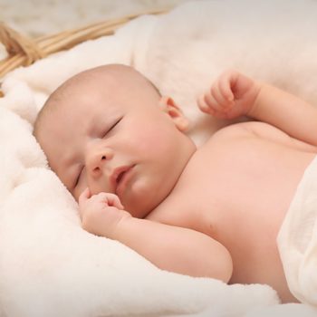 So verändert sich der Schlaf Ihres Babys